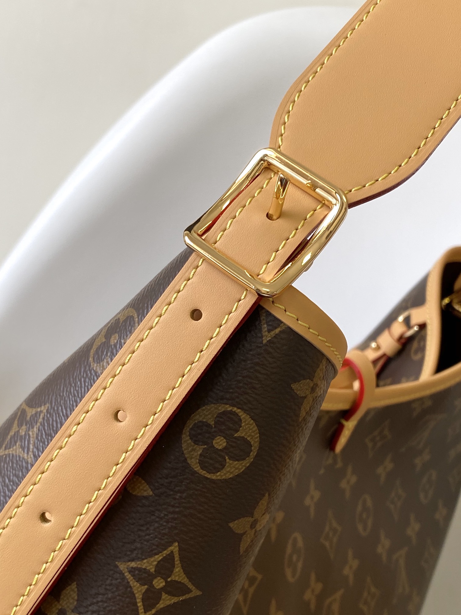 Louis Vuitton Shopping Bags